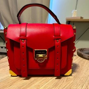 Micheal Kors Manhattan satchel